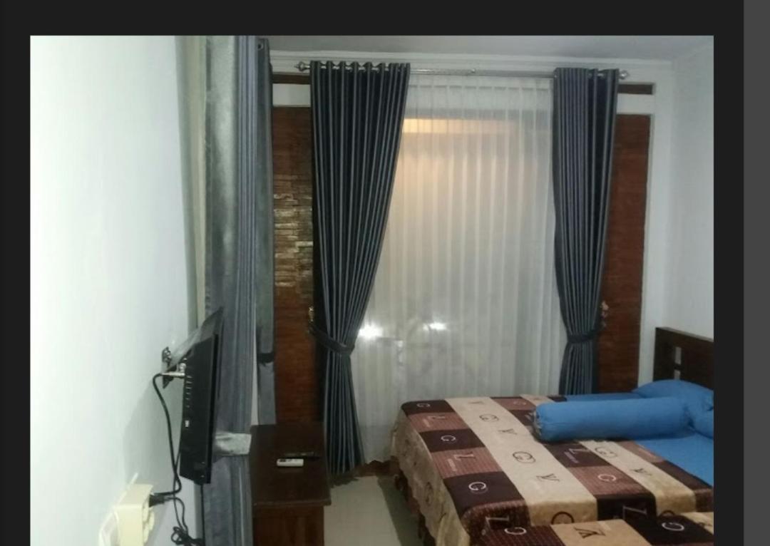 Kota Baru Homestay Jepara Exterior photo