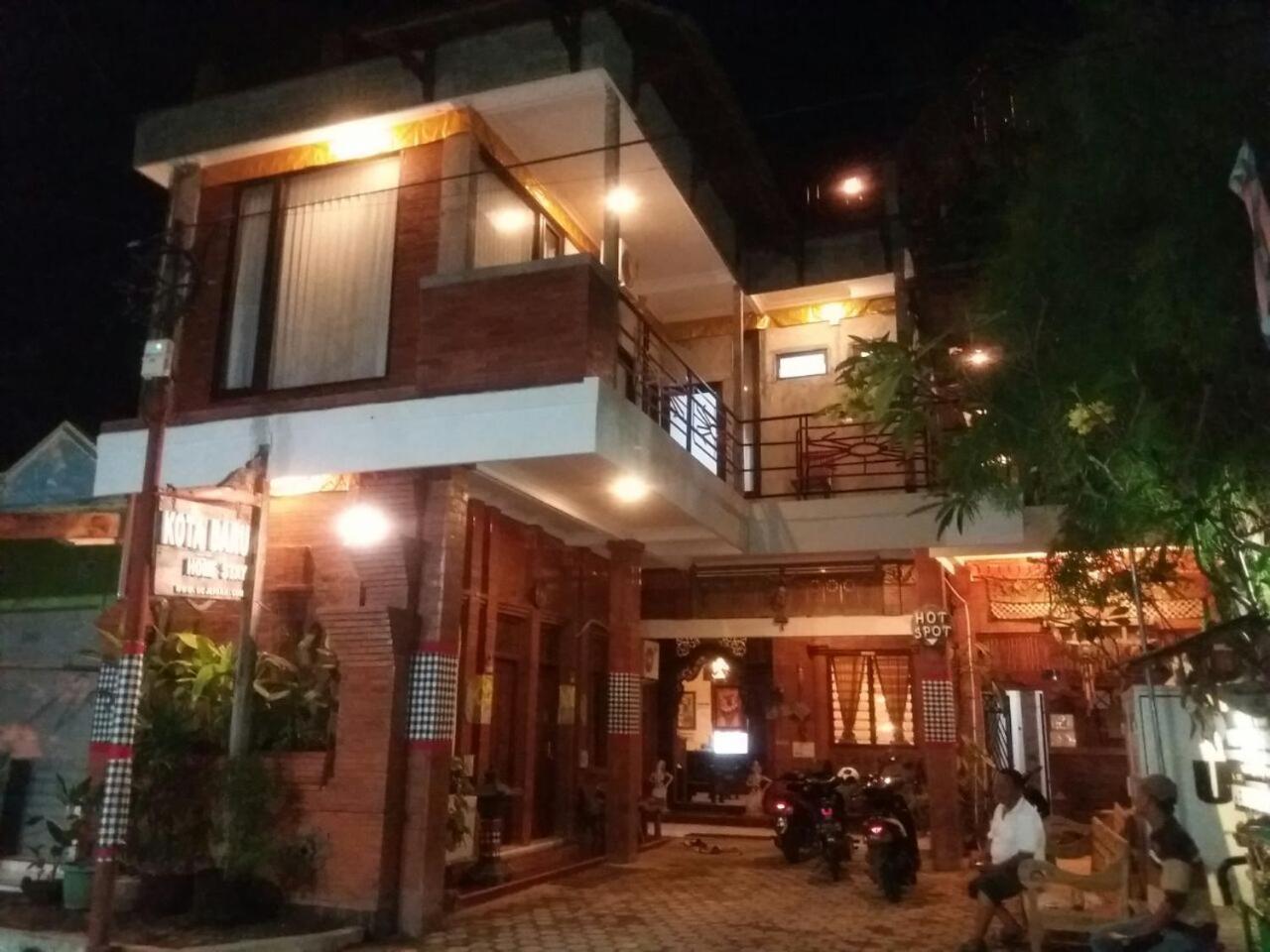 Kota Baru Homestay Jepara Exterior photo